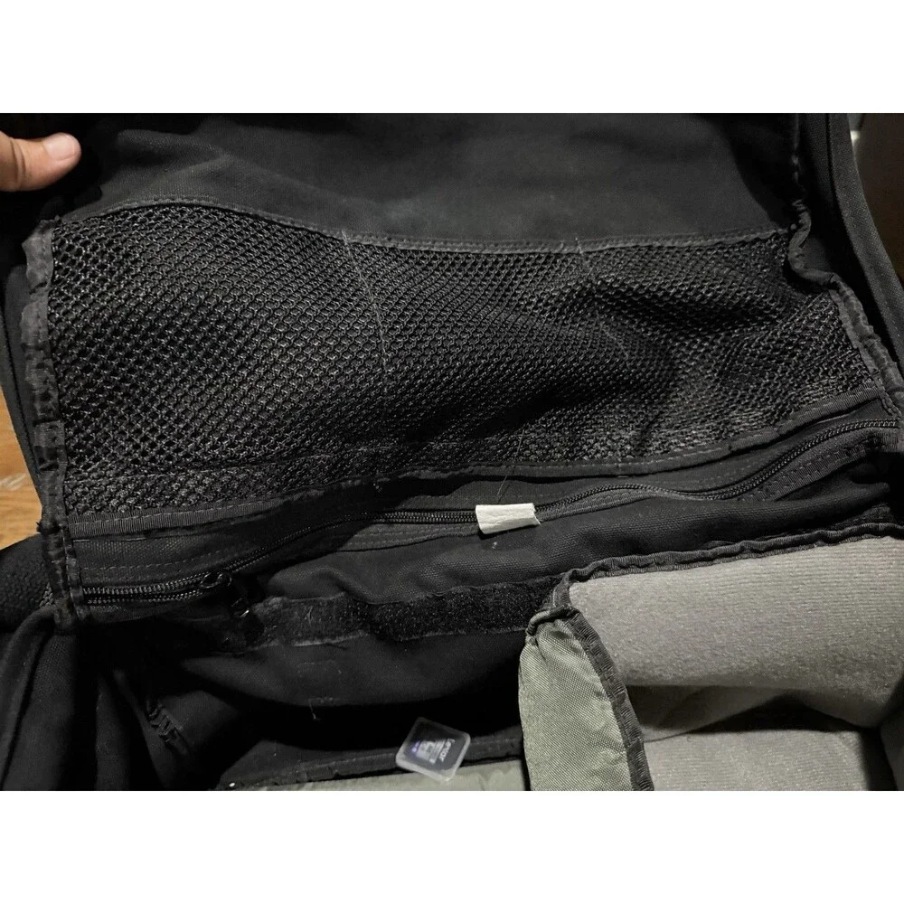 Domke F‑1X Classic Series “Little Bit Bigger” Black Canvas Shoulder Camera Bag